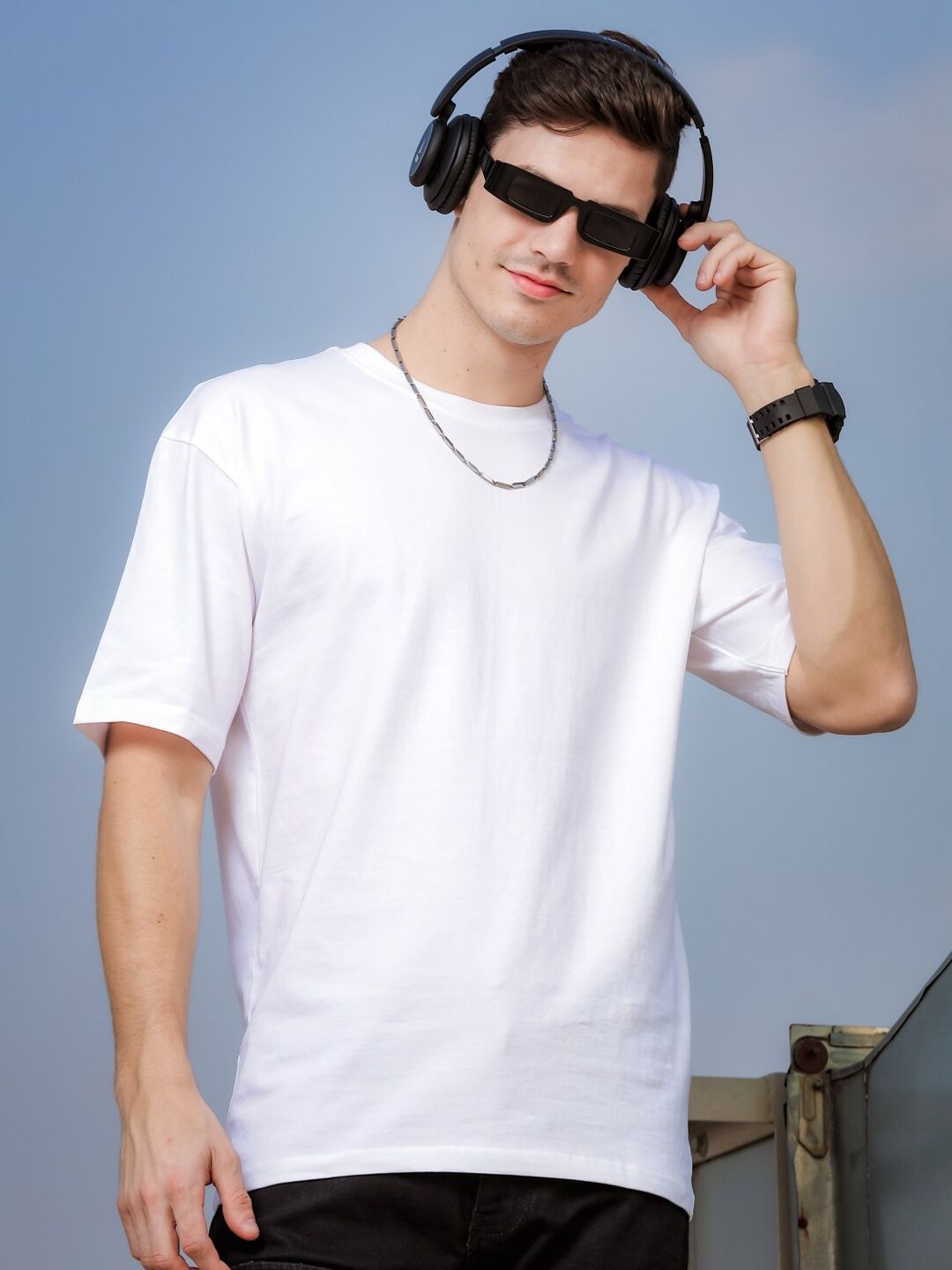ADRO Round Neck Drop-Shoulder Sleeves Oversized Pure Cotton T-shirt