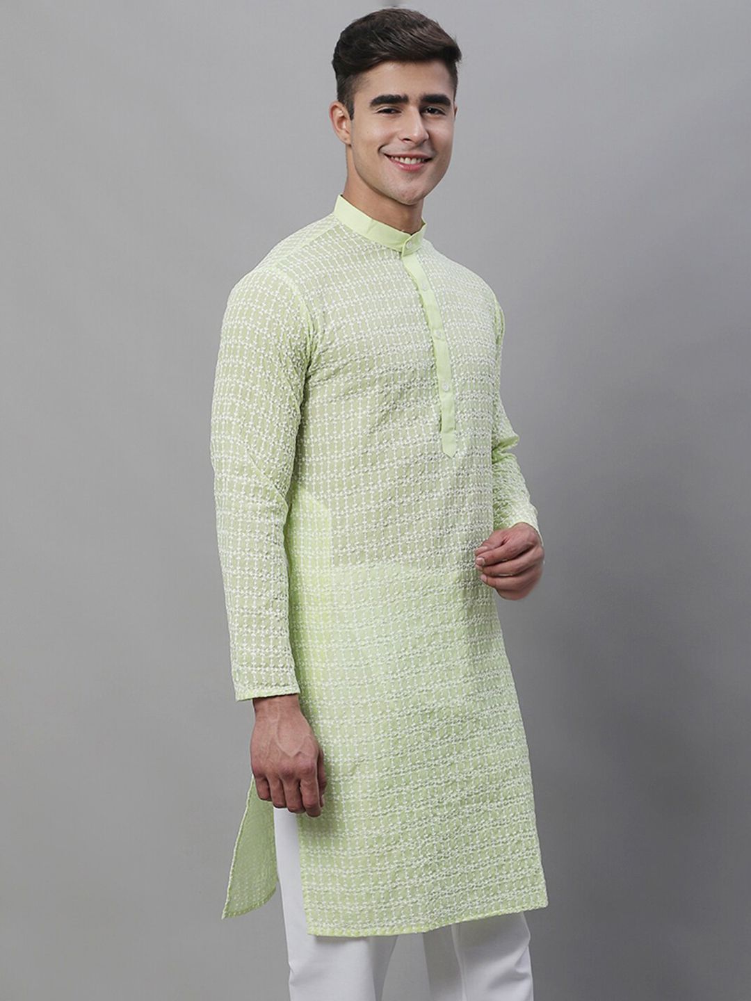 SOJANYA Geometric Embroidered Thread Work Pure Cotton Kurta