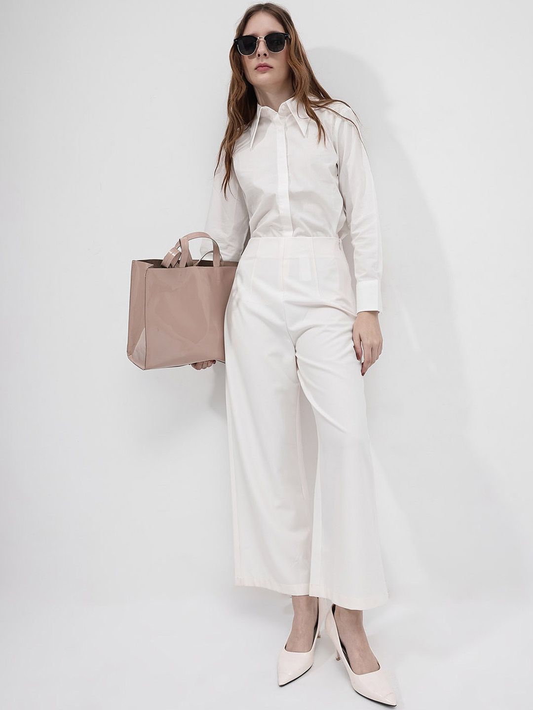 RAREISM Regular Fit Comfort Cotton High-Rise Parallel Trousers
