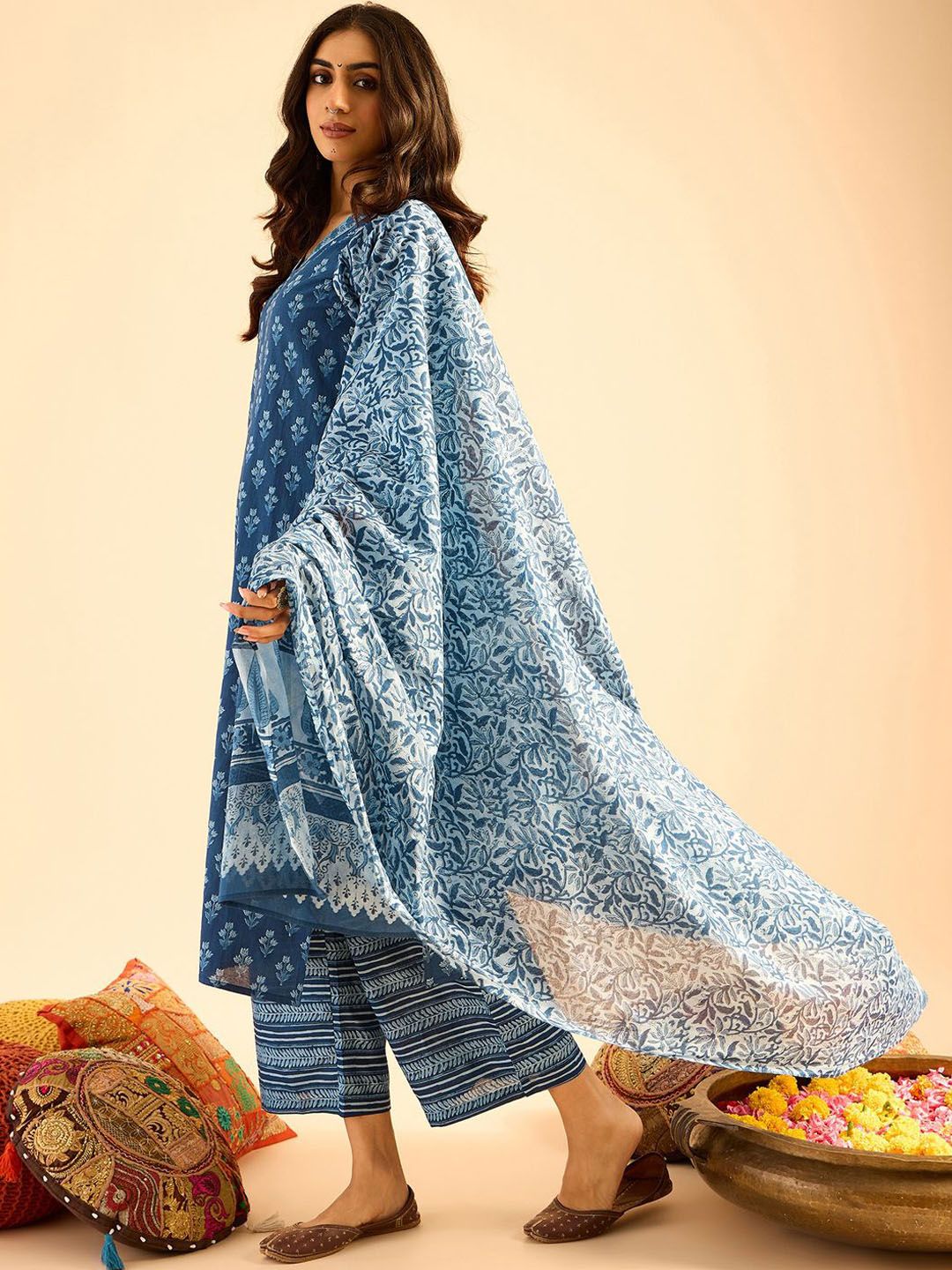 Indo Era Blue Floral Printed V-Neck Pure Cotton Straight Kurta with Palazzo & Dupatta