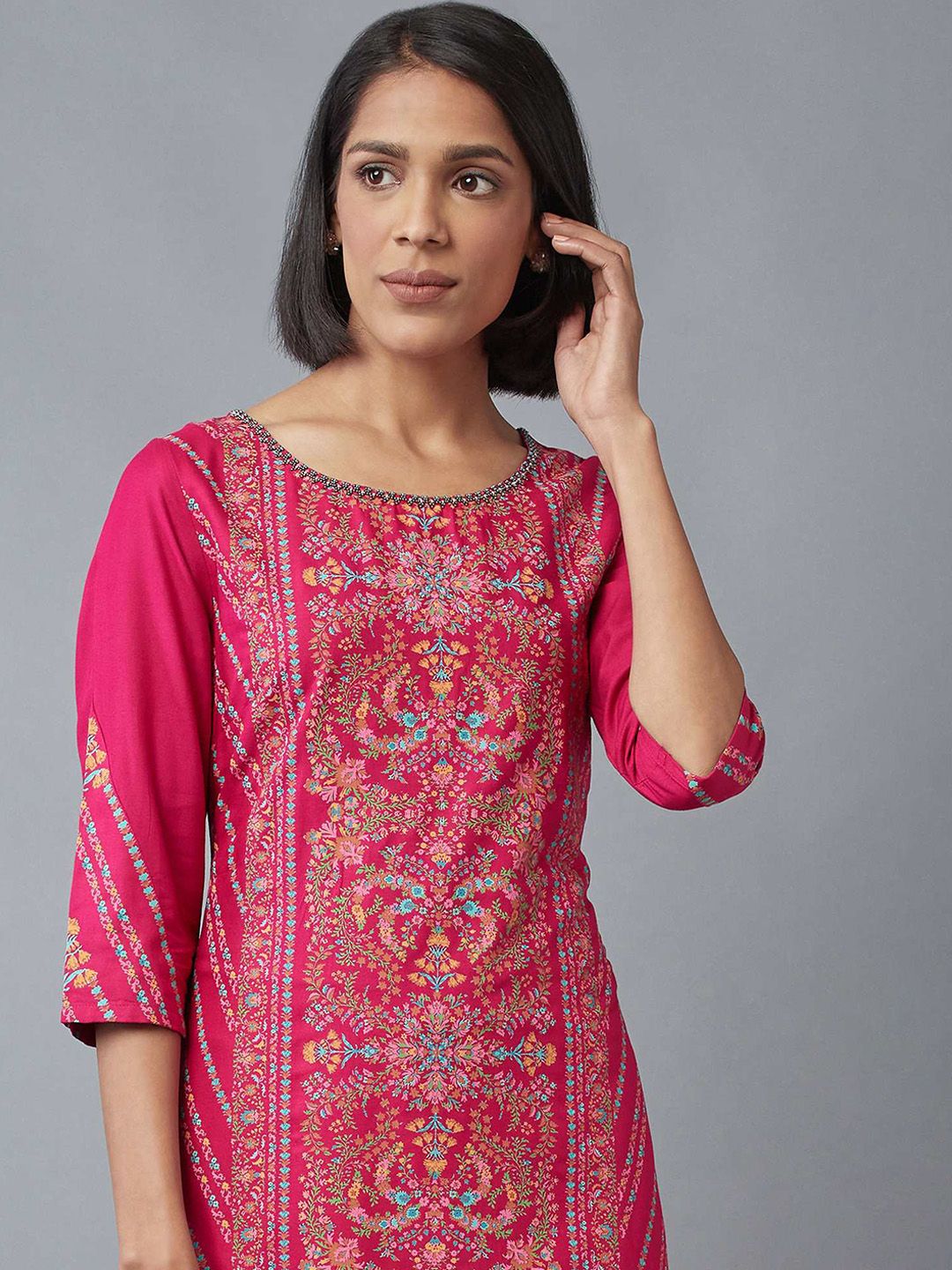 W Women Fuchsia Floral Printed Kurta