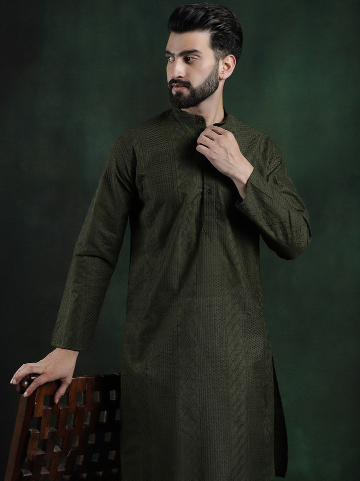 SOJANYA Ethnic Motifs Embroidered Mandarin Collar Thread Work Cotton Straight Kurta