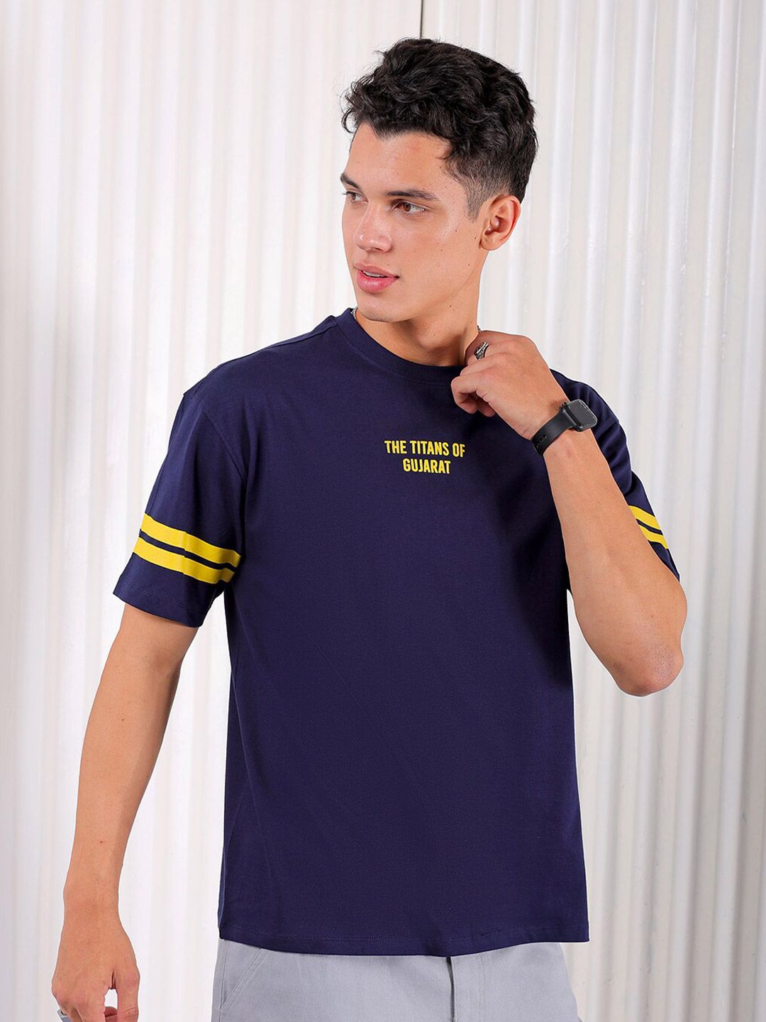 The Indian Garage Co Typography Printed Cotton Boxy T-shirt