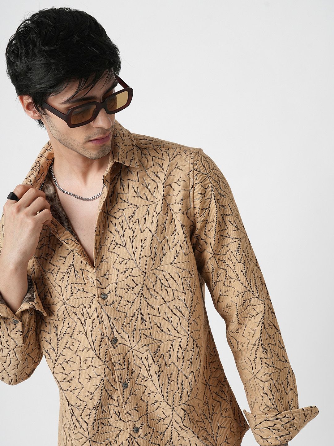 VASTRADO Men Classic Spread Collar Geometric Self Design Slim Fit Casual Shirt