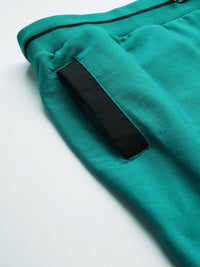 The Indian Garage Co Men Bugs Bunny Printed Loose Fit Shorts