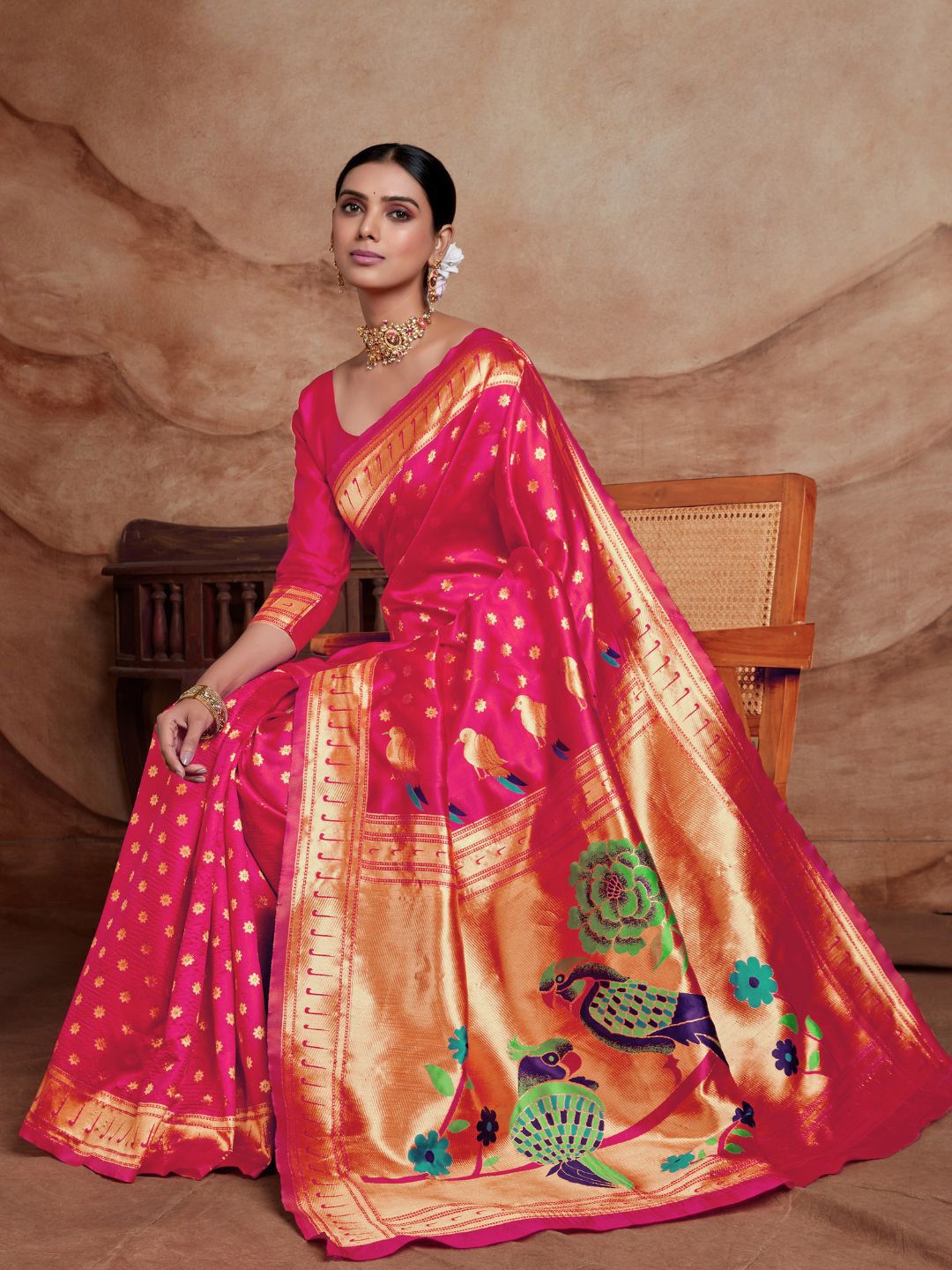 KALINI Ethnic Motifs Silk Blend Woven Paithani Saree with Blouse Piece