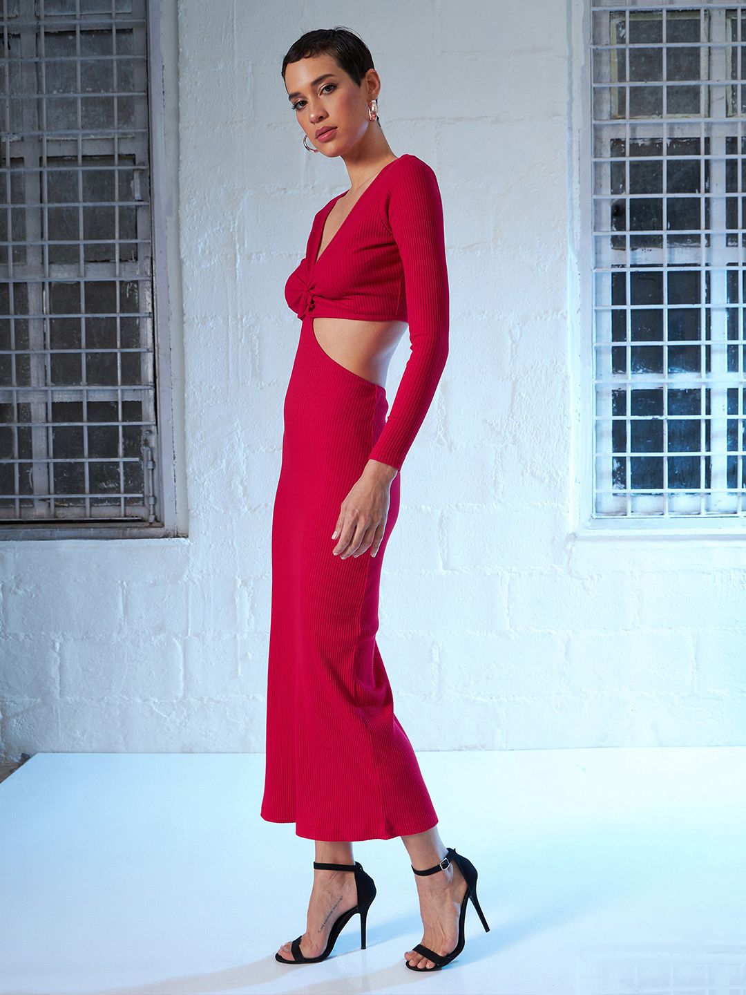 SASSAFRAS Pink V-Neck Long Sleeve Cut-Outs Bodycon Maxi Dress