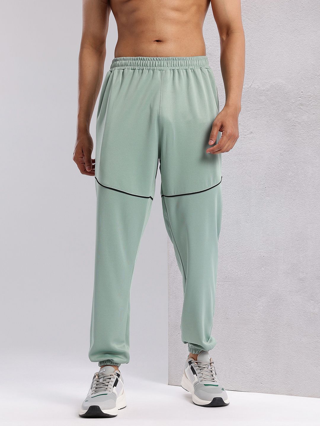 HRX by Hrithik Roshan Men Contrast Piping Rapid-Dry Running Joggers