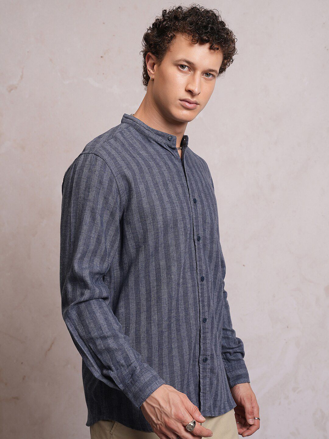 LOCOMOTIVE Men Blue Linen Blend Textured Striper Stand-Up Collar Regular Shirt