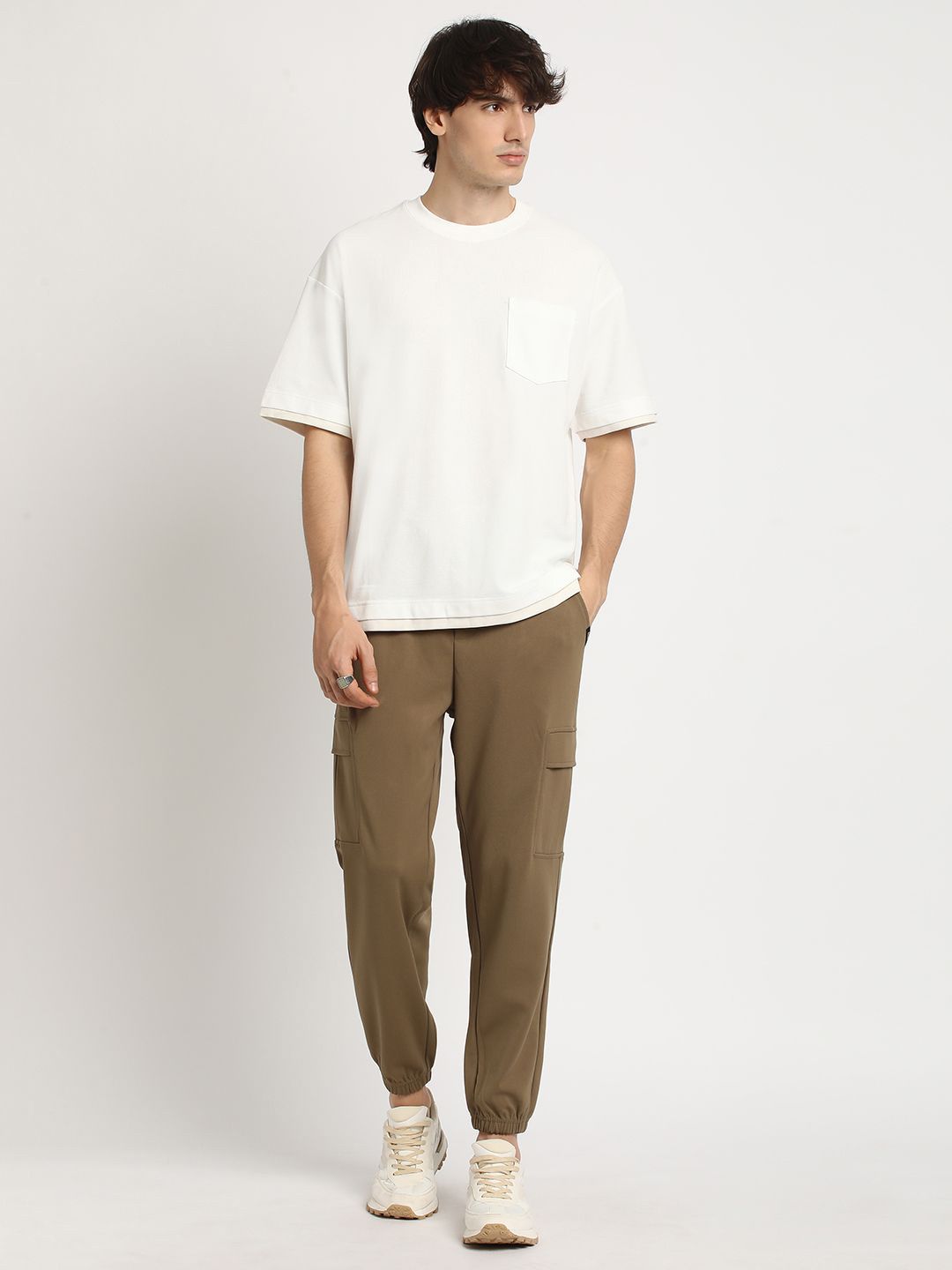 THE BEAR HOUSE Oversized Applique Design Crew Neck T-shirt