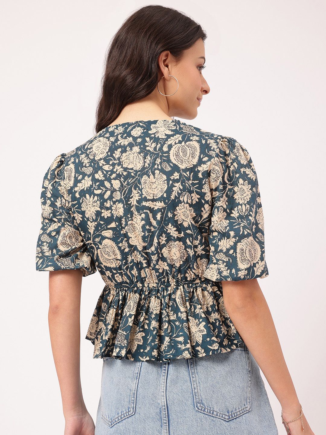 DressBerry Laid-Back Luxe Indie Floral Cinched Waist Top