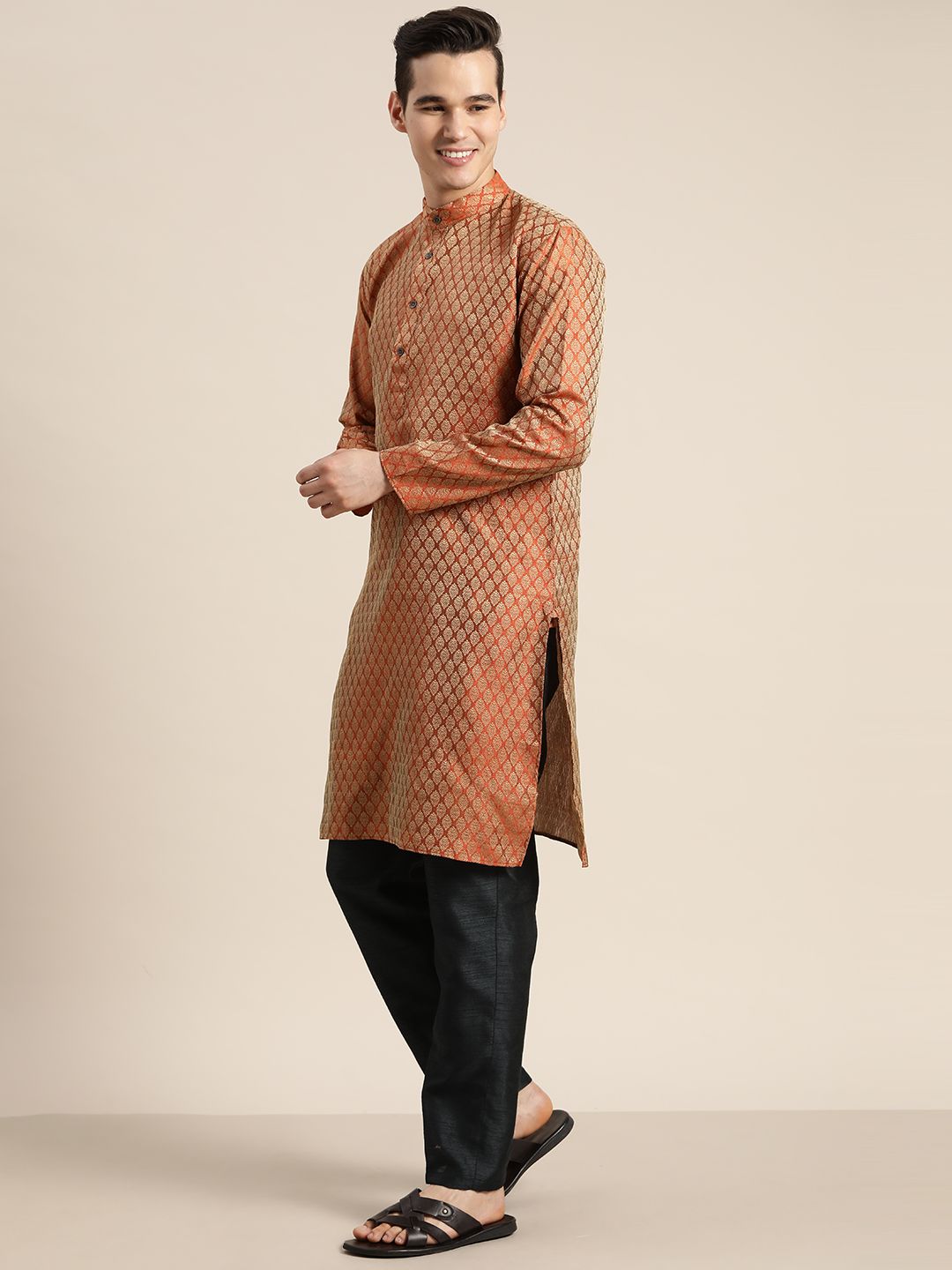 SOJANYA Motif Etnik Kurta