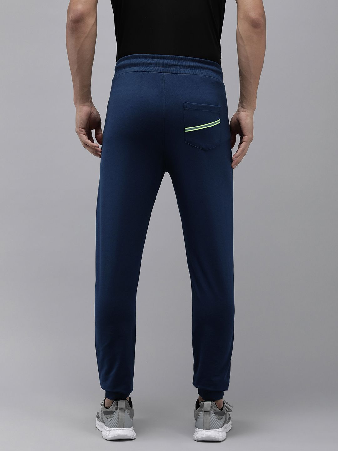 Spykar Men mencetak joggers Slim Fit Mid-Rise