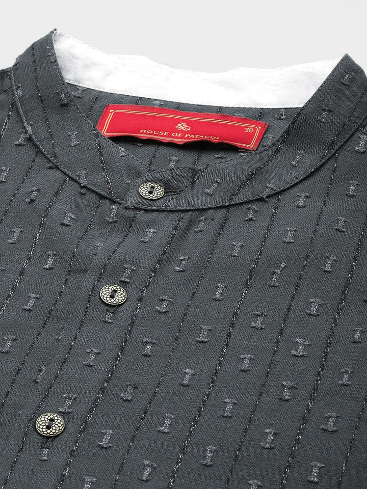 House of Pataudi Men Dobby Regular Jashn Kurta with Trousers