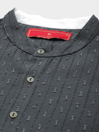 House of Pataudi Men Dobby Regular Jashn Kurta with Trousers