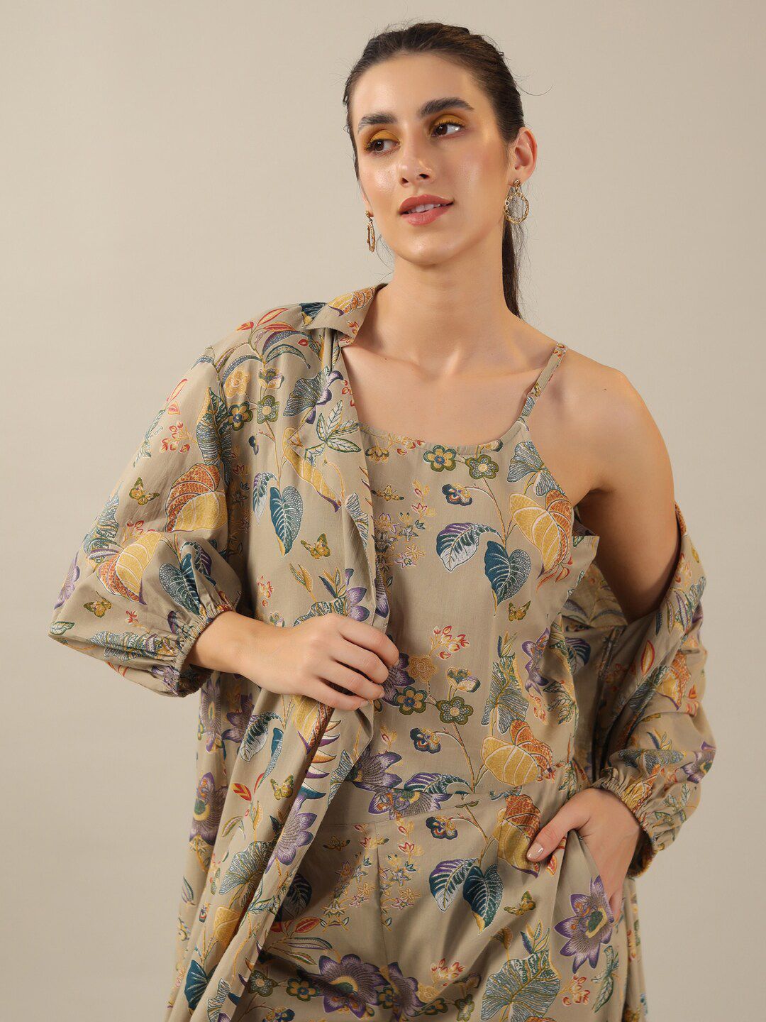 SANSKRUTIHOMES Beige Printed Pure Cotton Top With Trouser & Jacket