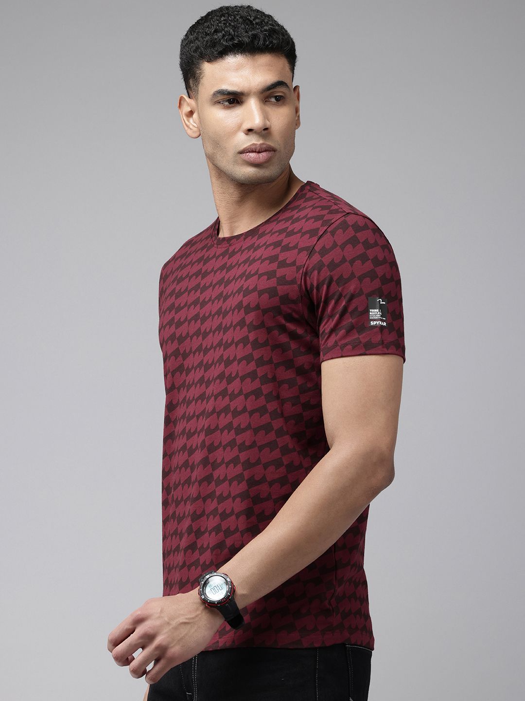 SPYKAR Geometric Printed Slim Fit T-shirt