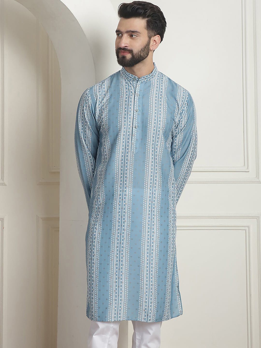SOJANYA Printed Mandarin Collar Long Sleeves Straight Kurta