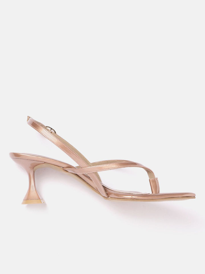 DressBerry Strappy Slim Heel