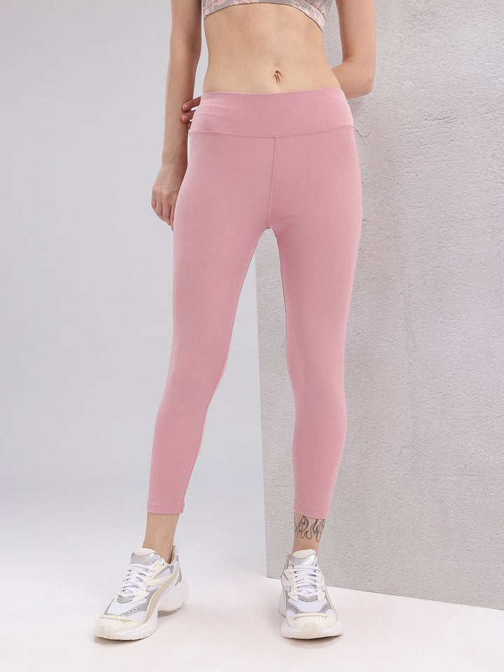 HRX by Hrithik Roshan Women Printed Detail Cropped Training Tights