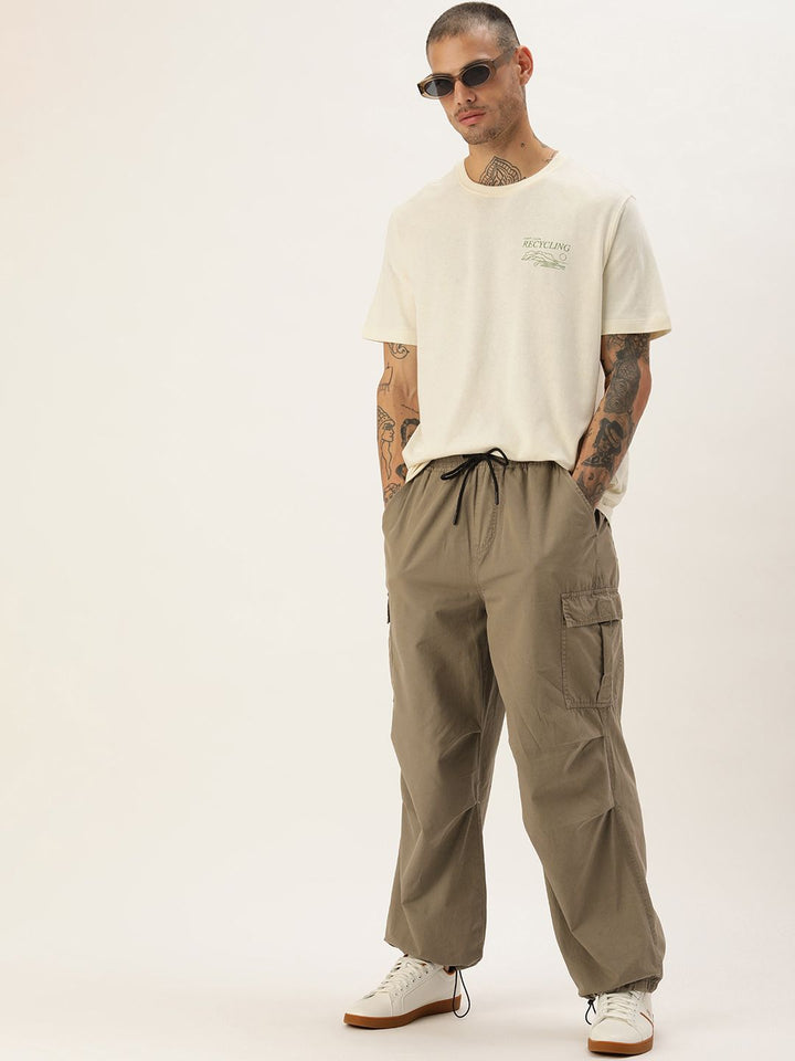 Bene Kleed Men Parachute Fit Cotton Cargos Trousers