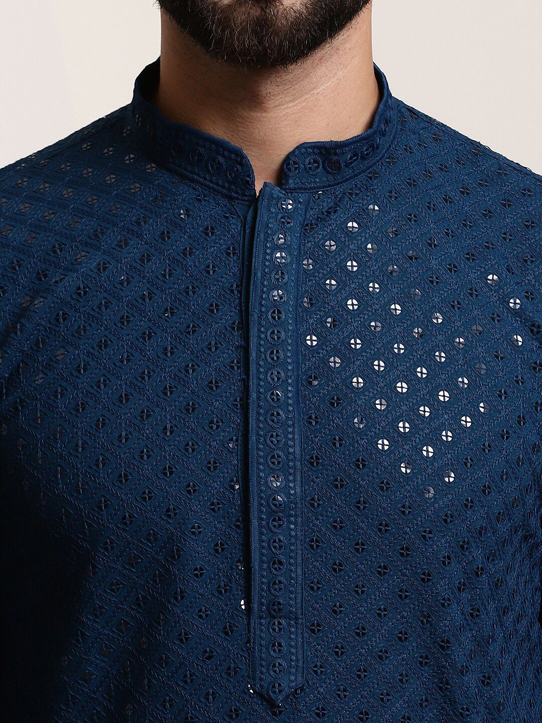 SOJANYA Men Blue Thread Work Kurta
