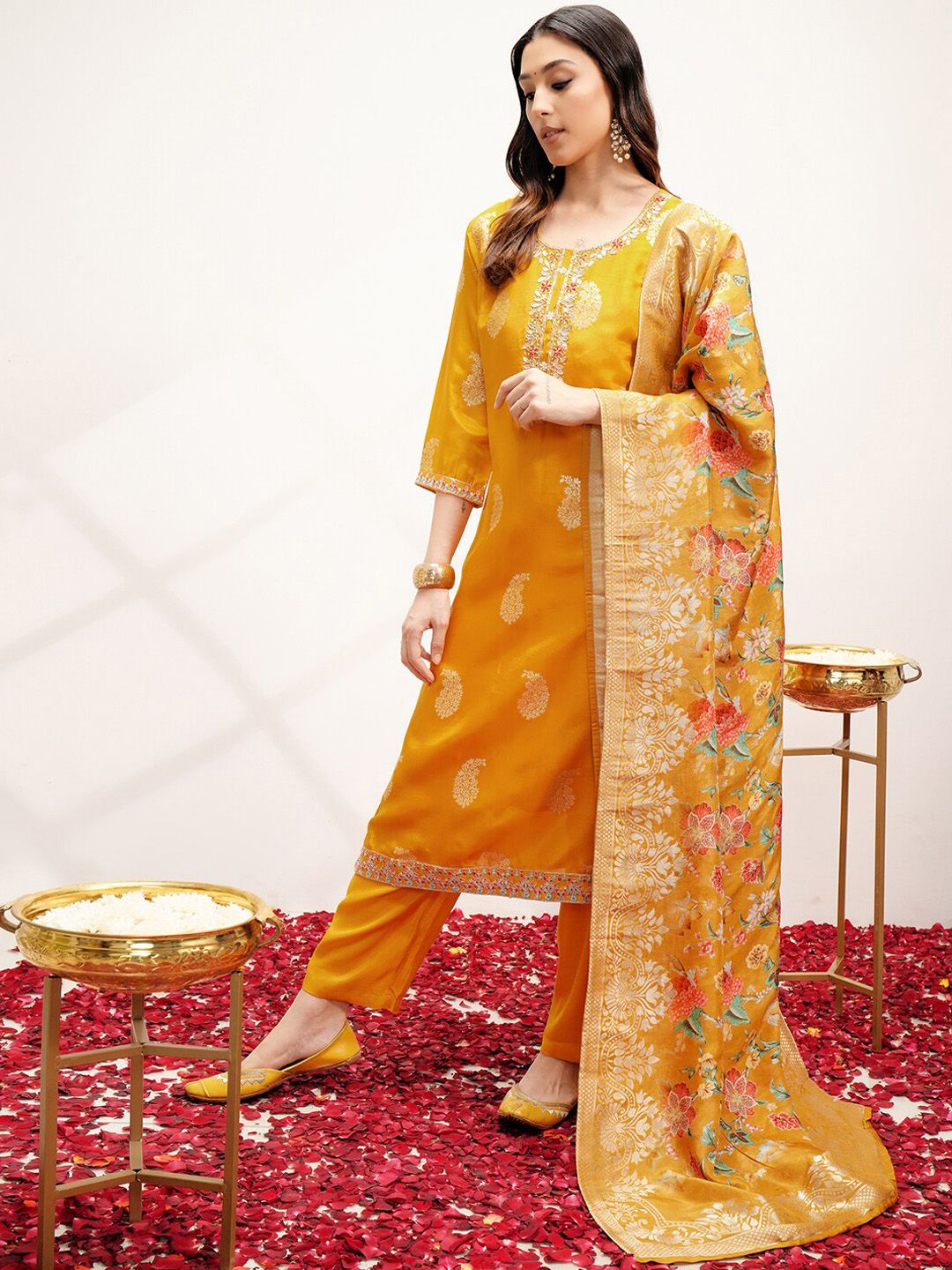 Vishudh Ethnic Motifs Embroidered Regular Thread Work Kurta with Trouser & Dupatta