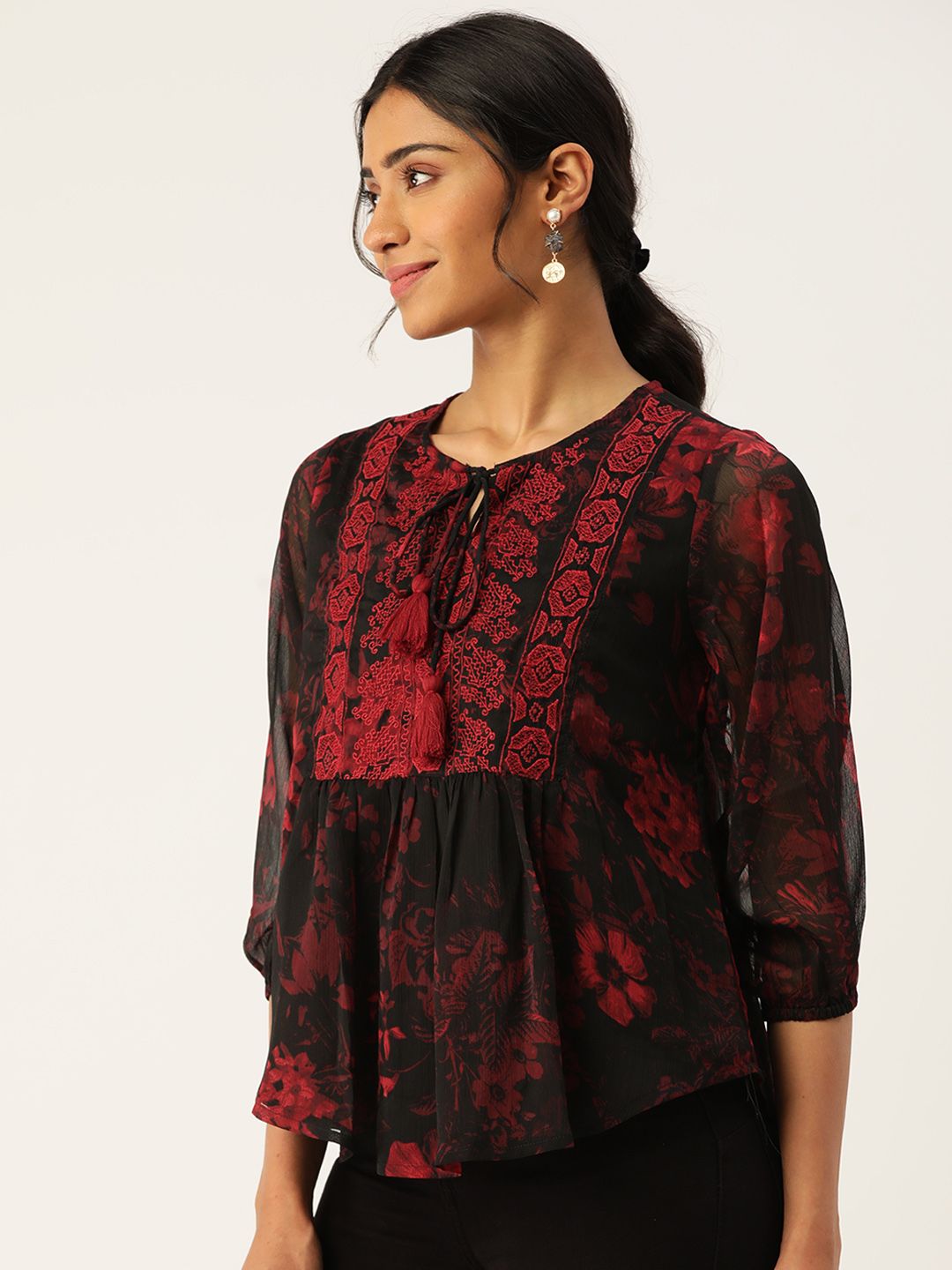 Antheaa Women Black & Red Floral Print Tie-Up Neck Top