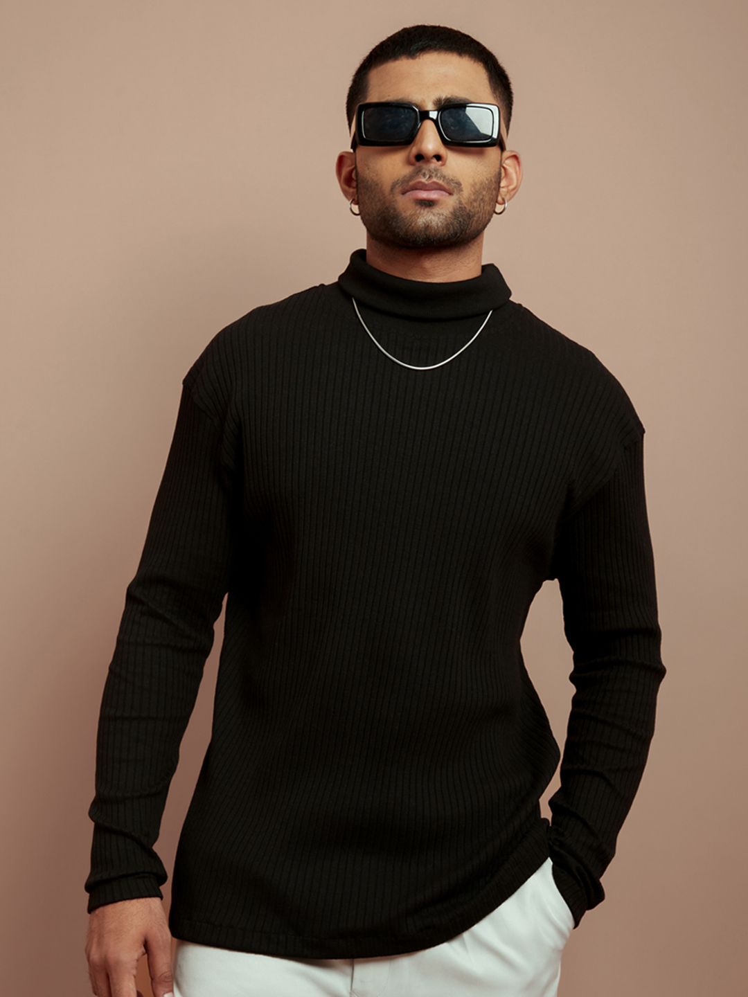 Powerlook Black Turtle Neck T-shirt
