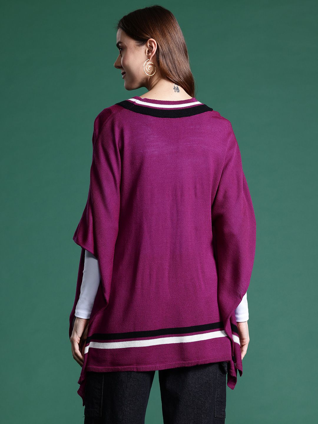 DressBerry Cable Knit Acrylic Poncho