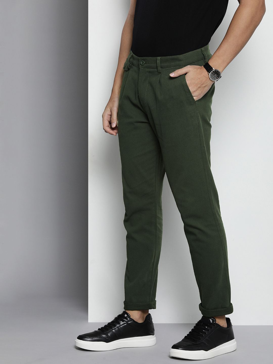 The Indian Garage Co Men Slim Fit Chinos