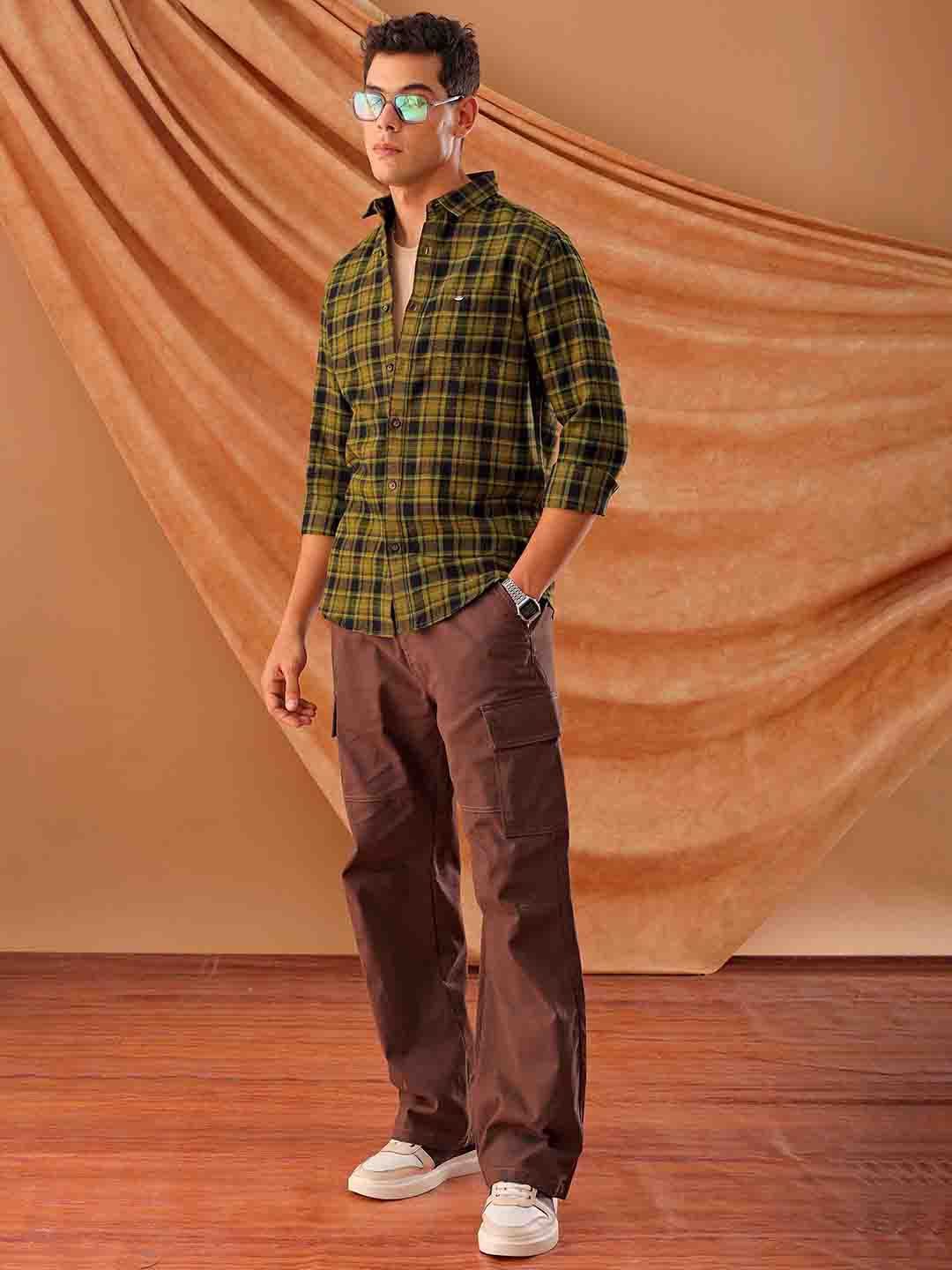 The Indian Garage Co. Spread Collar Slim Fit Tartan Checks Cotton Casual Shirt