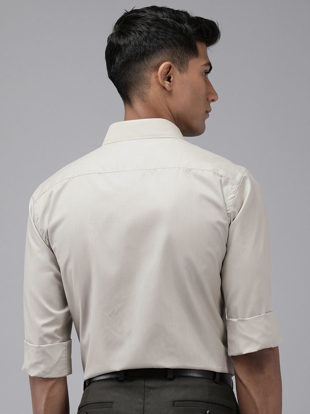 Park Avenue Self Design Slim Fit Opaque Formal Shirt
