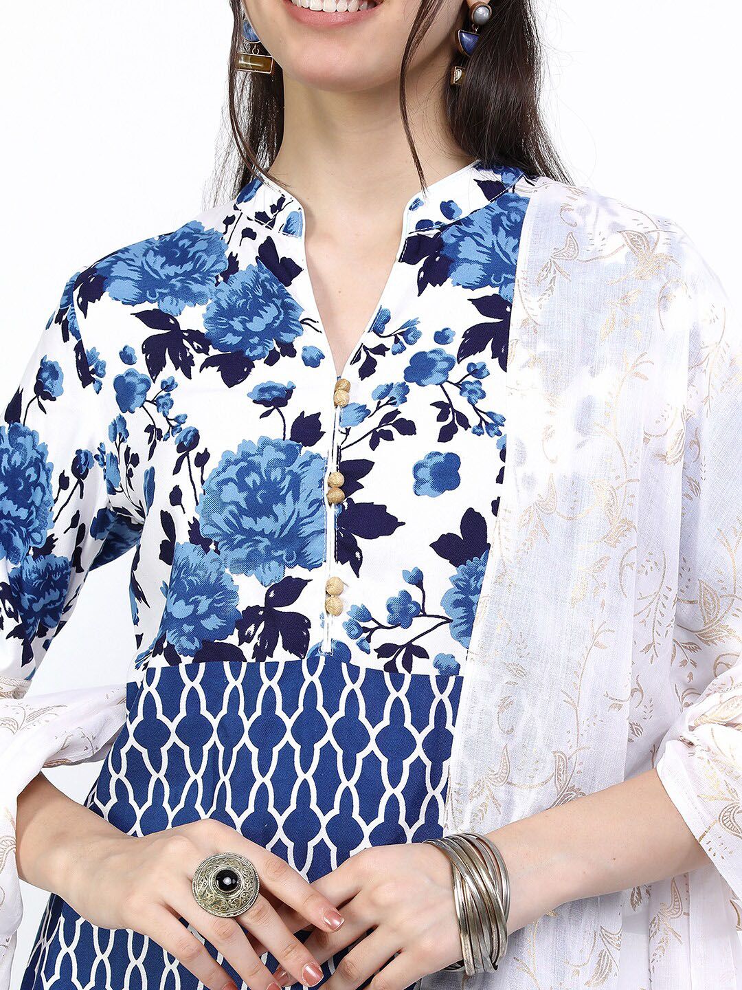 Vishudh Women Blue Floral Printed Kurta with Trousers & With Dupatta
