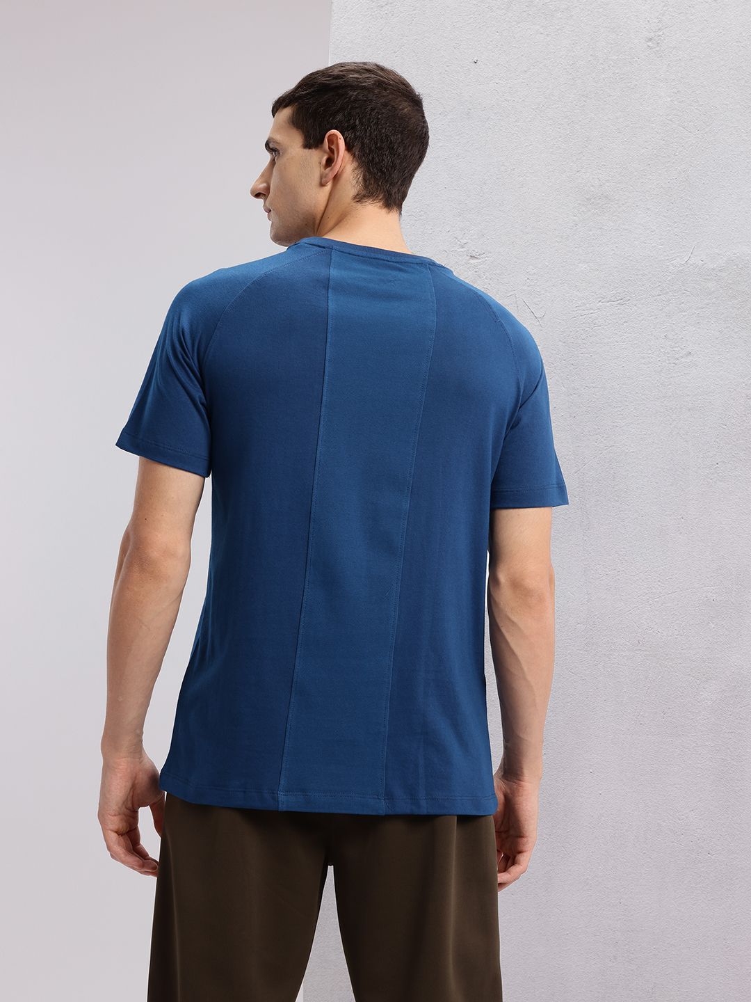 HRX by Hrithik Roshan Brand Logo Print Drop-Shoulder Sleeves Training T-shirt