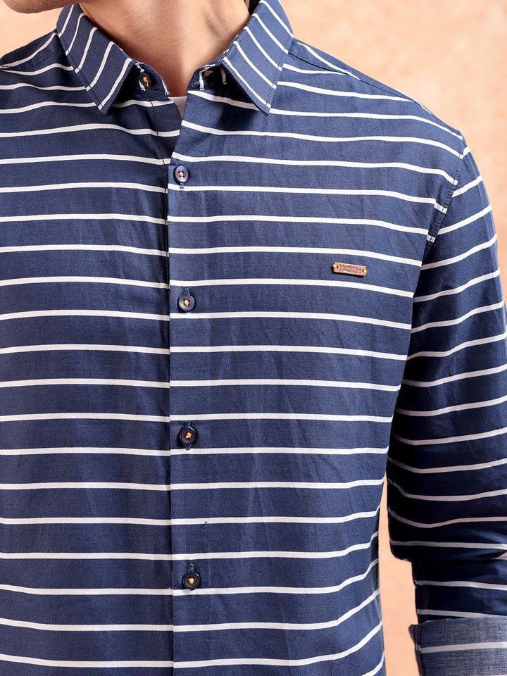 The Indian Garage Co Men Navy Blue & White Slim Fit Striped Casual Shirt