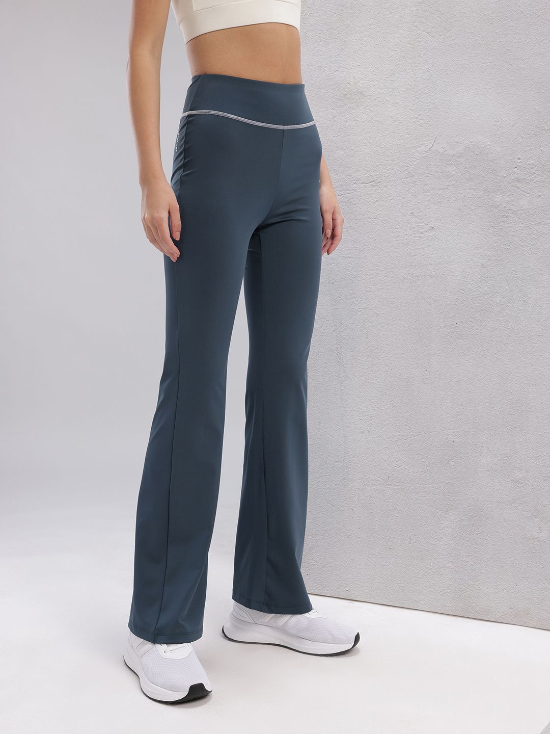 HRX by Hrithik Roshan Women Mid-Rise Rapid-Dry Wide Leg Training Tights