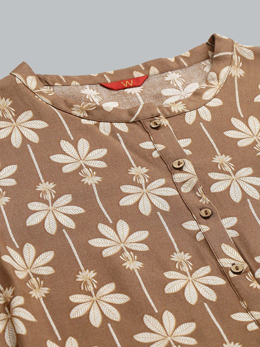 W Floral Printed Mandarin Collar Roll-Up Sleeves Straight Kurta