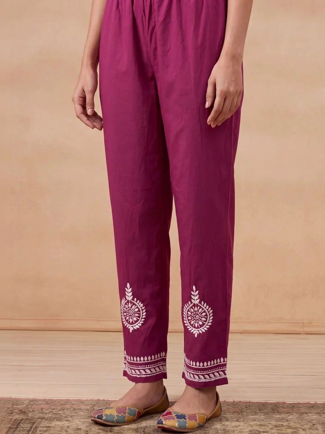 House of Chikankari Women Ethnic Motifs Embroidered Regular Thread Work Kurta with Trousers