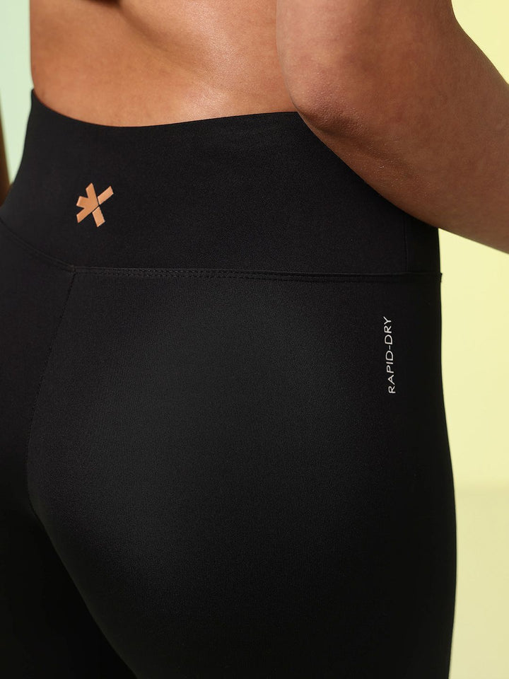 HRX by Hrithik Roshan Women Printed Rapid-Dry Training or Gym Sports Tights