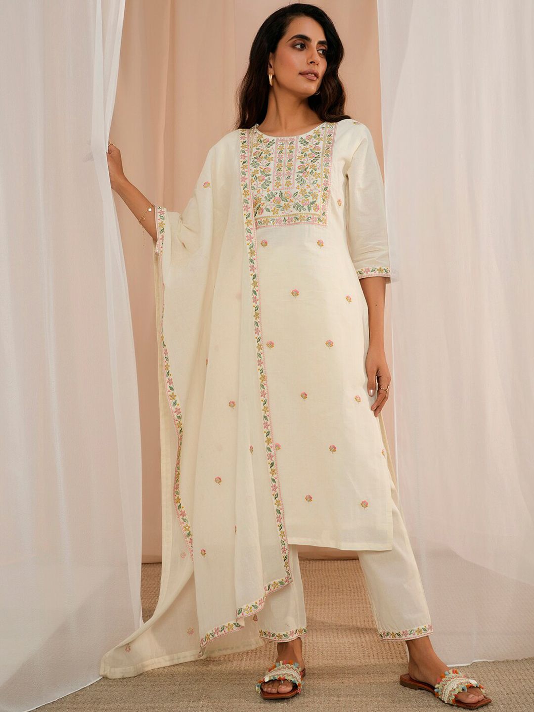 Libas Floral Embroidered Regular Thread Work Pure Cotton Kurta With Trousers & Dupatta