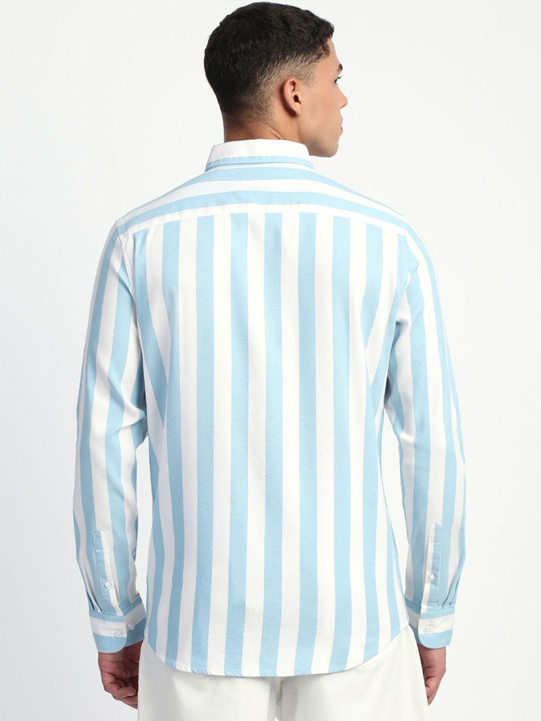 THE BEAR HOUSE Men Slim Fit Striped Casual Shirt