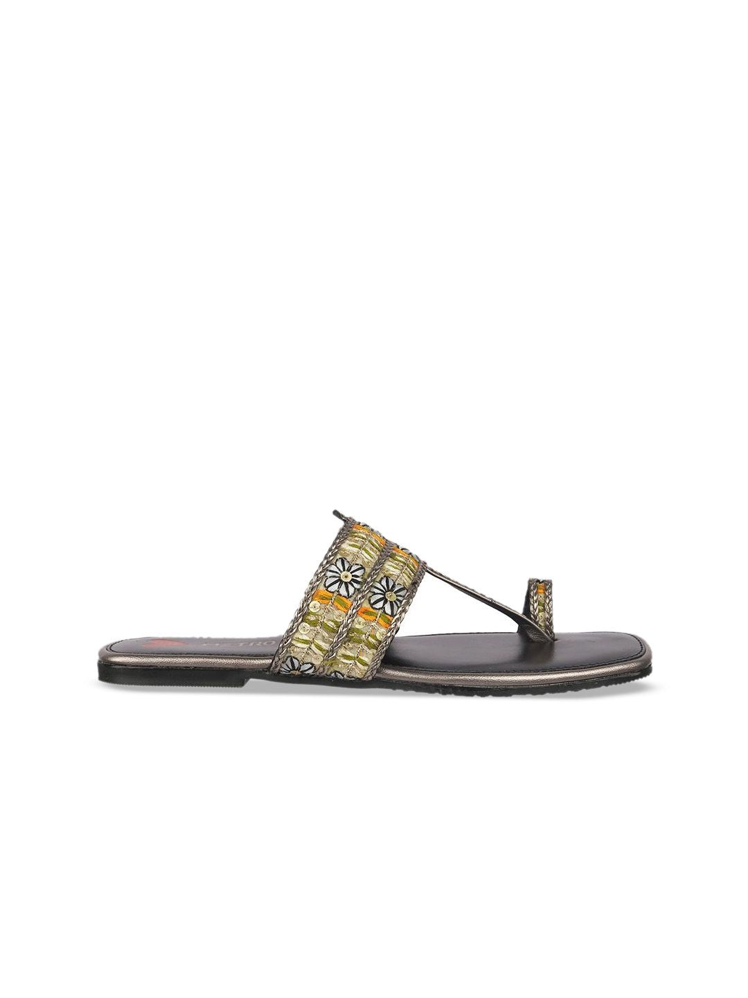 Metro Women Embellished One Toe Flats
