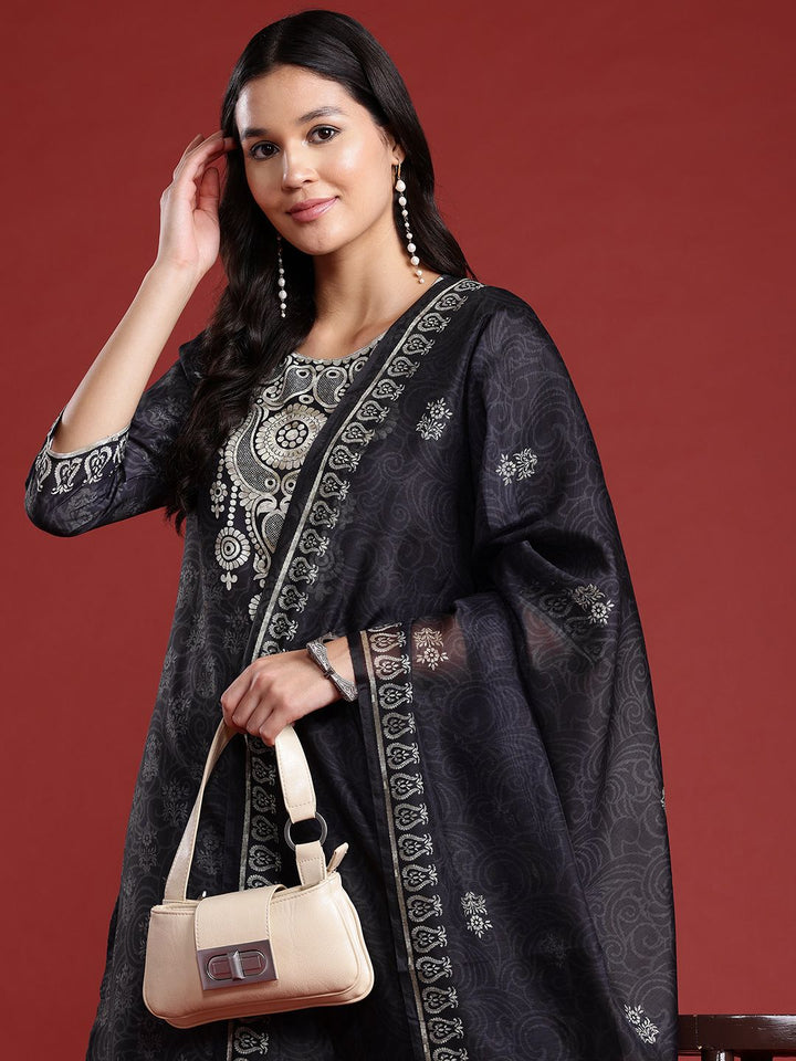 Anouk Printed Kurta with Trousers & Dupatta
