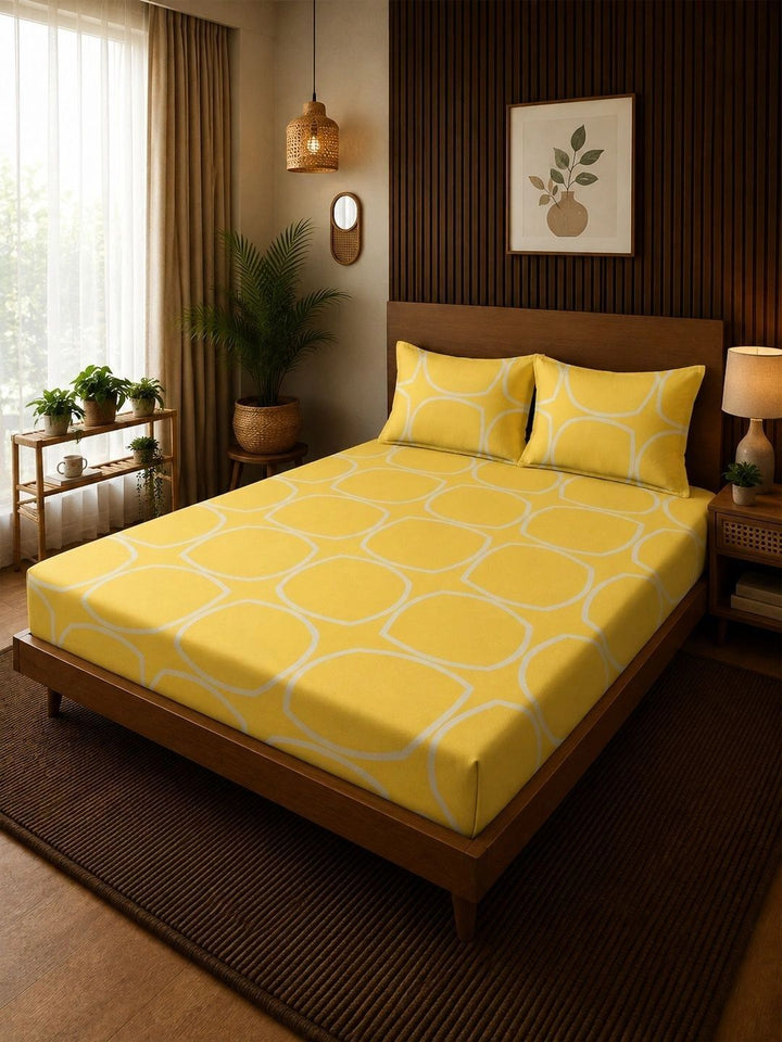 Moda Rapido X KLOTTHE Cadar Katil King Geometri Kuning & Putih 300 TC dengan 2 Sarung Bantal