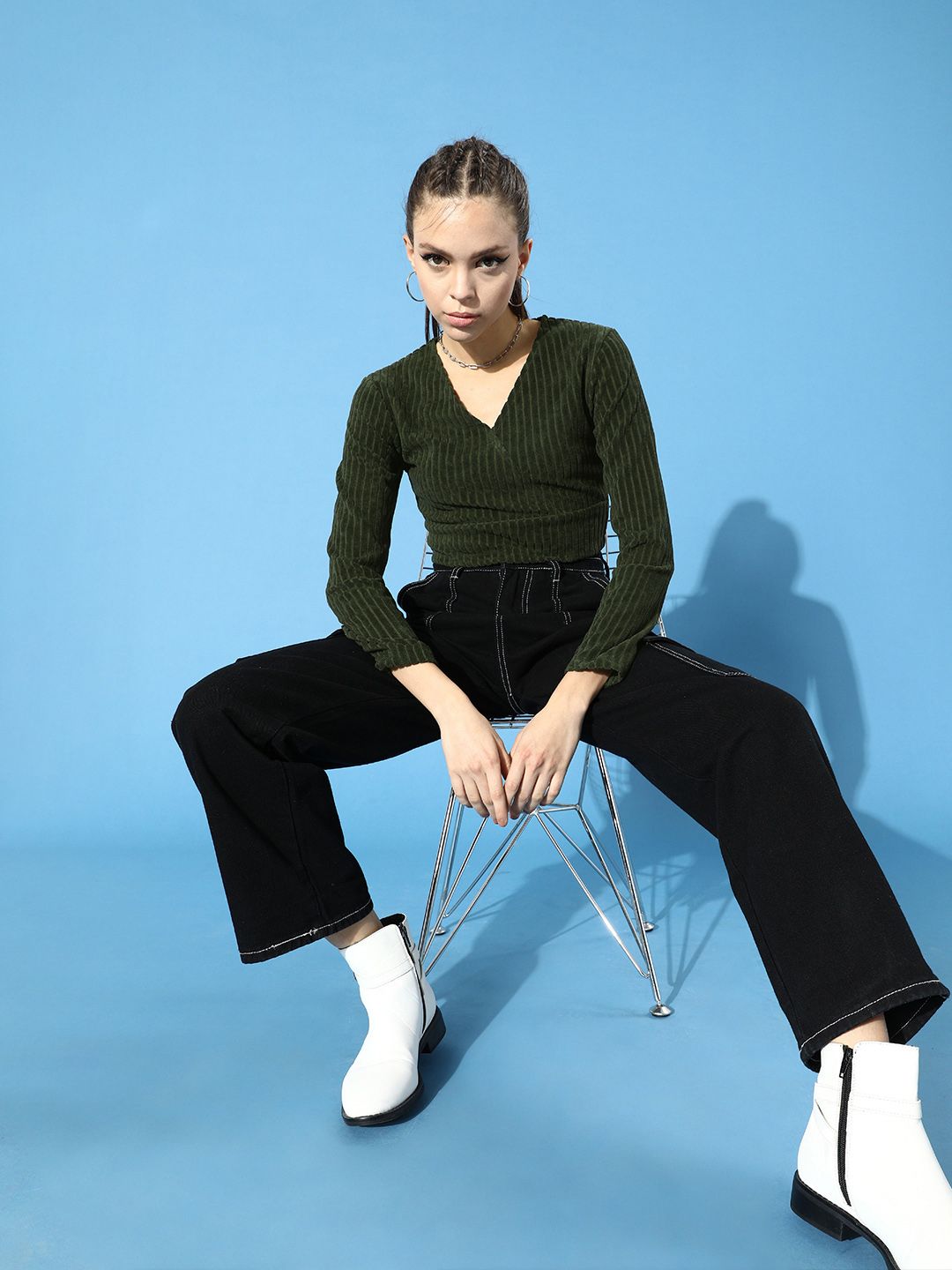 STREET 9 Women Lovely Olive Solid Cropped Top