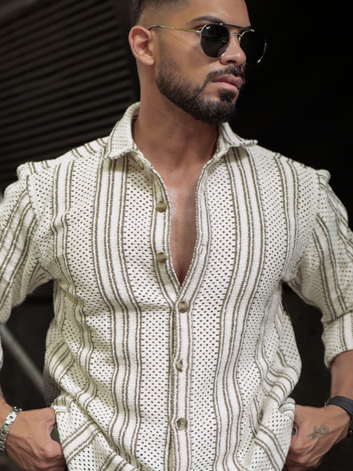 Powerlook Men Spread Collar Vertical Striped Casual Shirt