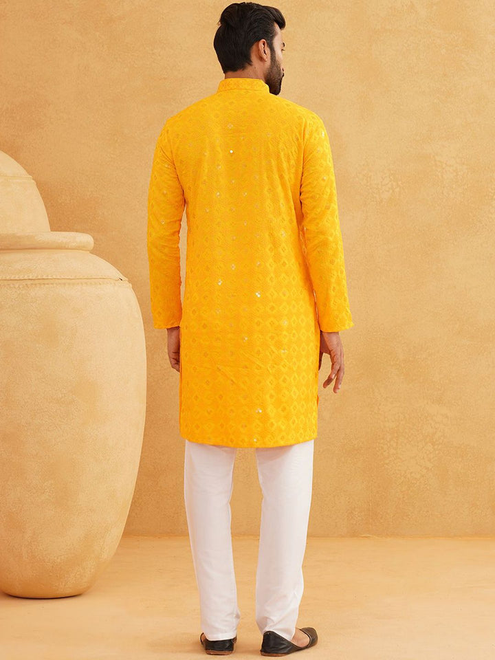 SOJANYA Kurta Kapas Tulen Bersulam Geometrik Biasa Dengan Churidar