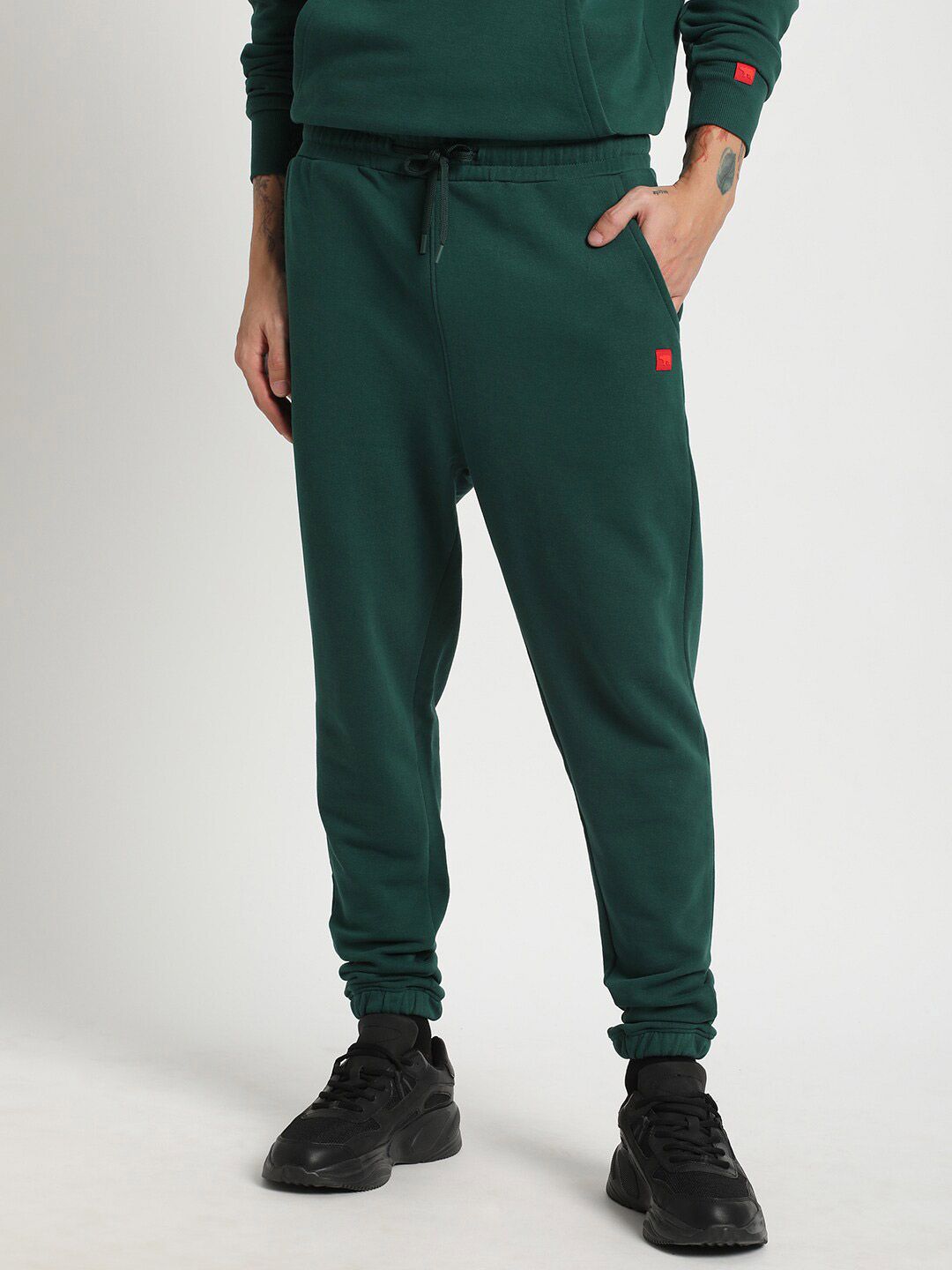 THE BEAR HOUSE Men Slim-Fit Pure Cotton Joggers