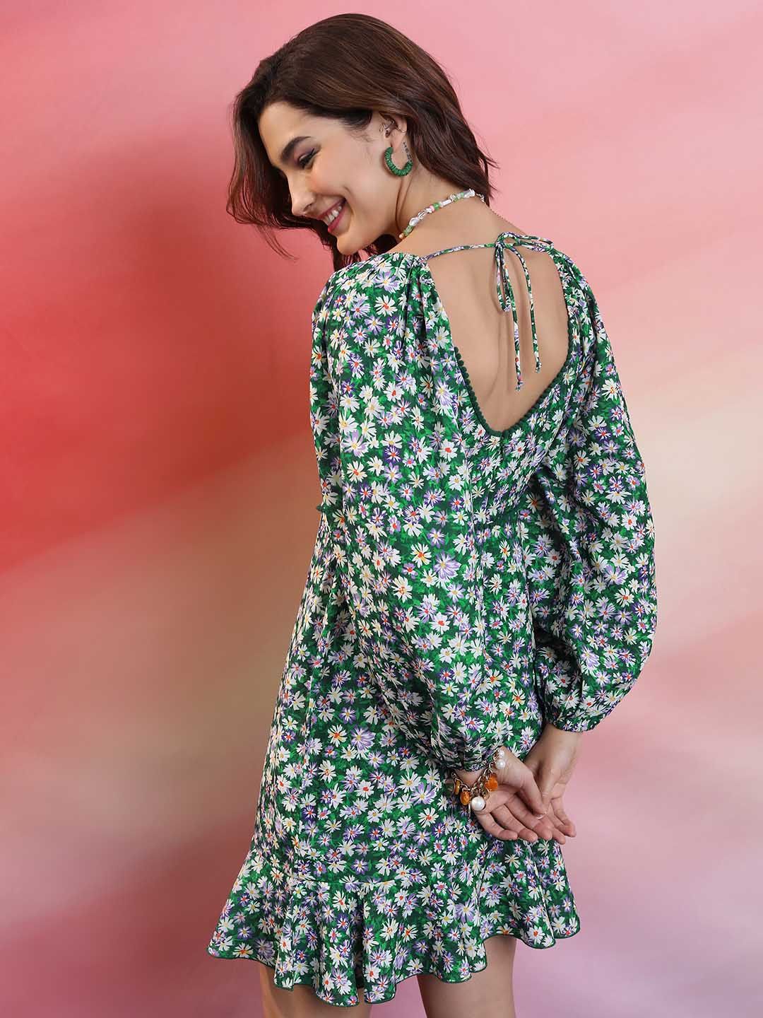 Tokyo Talkies Green Floral Printed Sweetheart Neck Puff Sleeve Pleated A-Line Dress